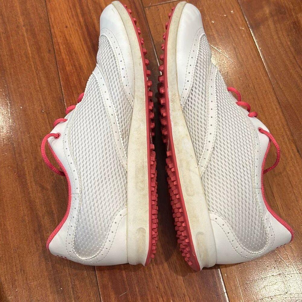 Adidas Women’s Golf Shoes White Pink Spikeless Golf Sneakers Size 8.5 - Picture 10 of 14